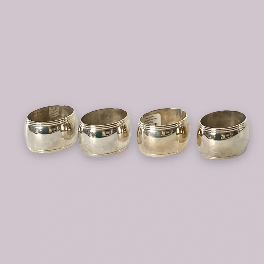 Crate&Barrel Silver Tone Heavy Oval Napkin Rings Set of 4
